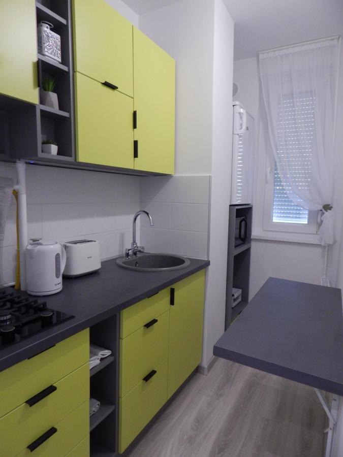Pisztacia 2020 Apartman Kazincbarcika Exterior foto