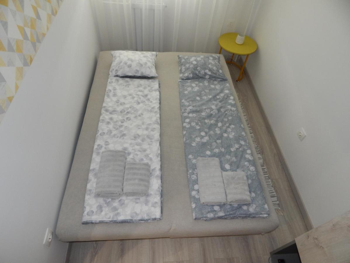 Pisztacia 2020 Apartman Kazincbarcika Exterior foto